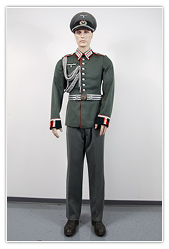 Officier artillerie Wehrmacht  tenue de parade Waffenrock