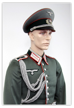 Officier artillerie Wehrmacht tenue de parade