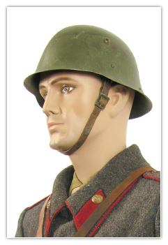 Officier cadet en manteau