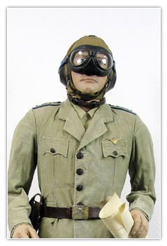 Pilote capitaine en tenue de vol