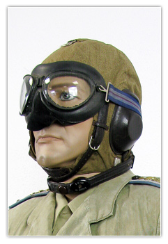 Pilote capitaine en tenue de vol