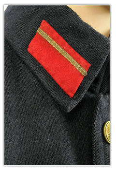 Sergent chef infanterie en tenue de service