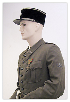 Blind&eacute;s lieutenant 502 RCC en tenue de sortie
