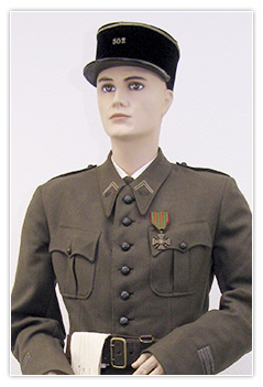 Blind&eacute;s lieutenant 502 RCC en tenue de sortie