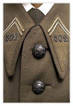 Blind&eacute;s lieutenant 502 RCC en tenue de sortie
