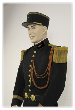 Tenue mod�le 31 capitaine �tat major g�nie