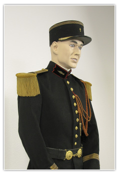 Tenue mod�le 31 capitaine �tat major g�nie