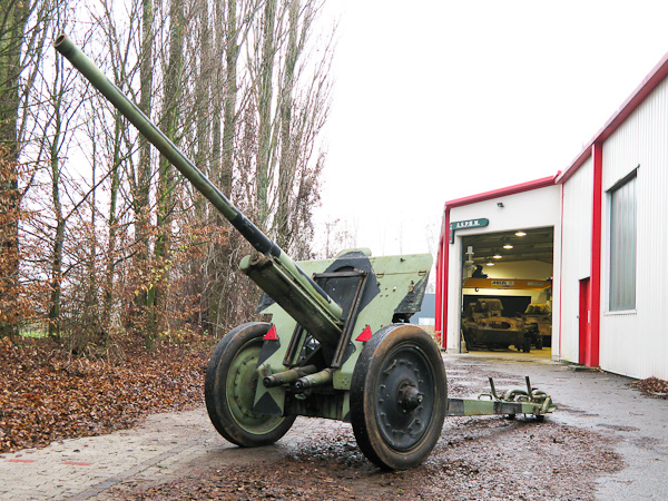 Canon léger 76K/36 Model 1936 (F-22)